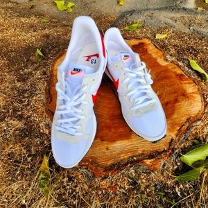 Nike Low Top Men's Cross Trainers